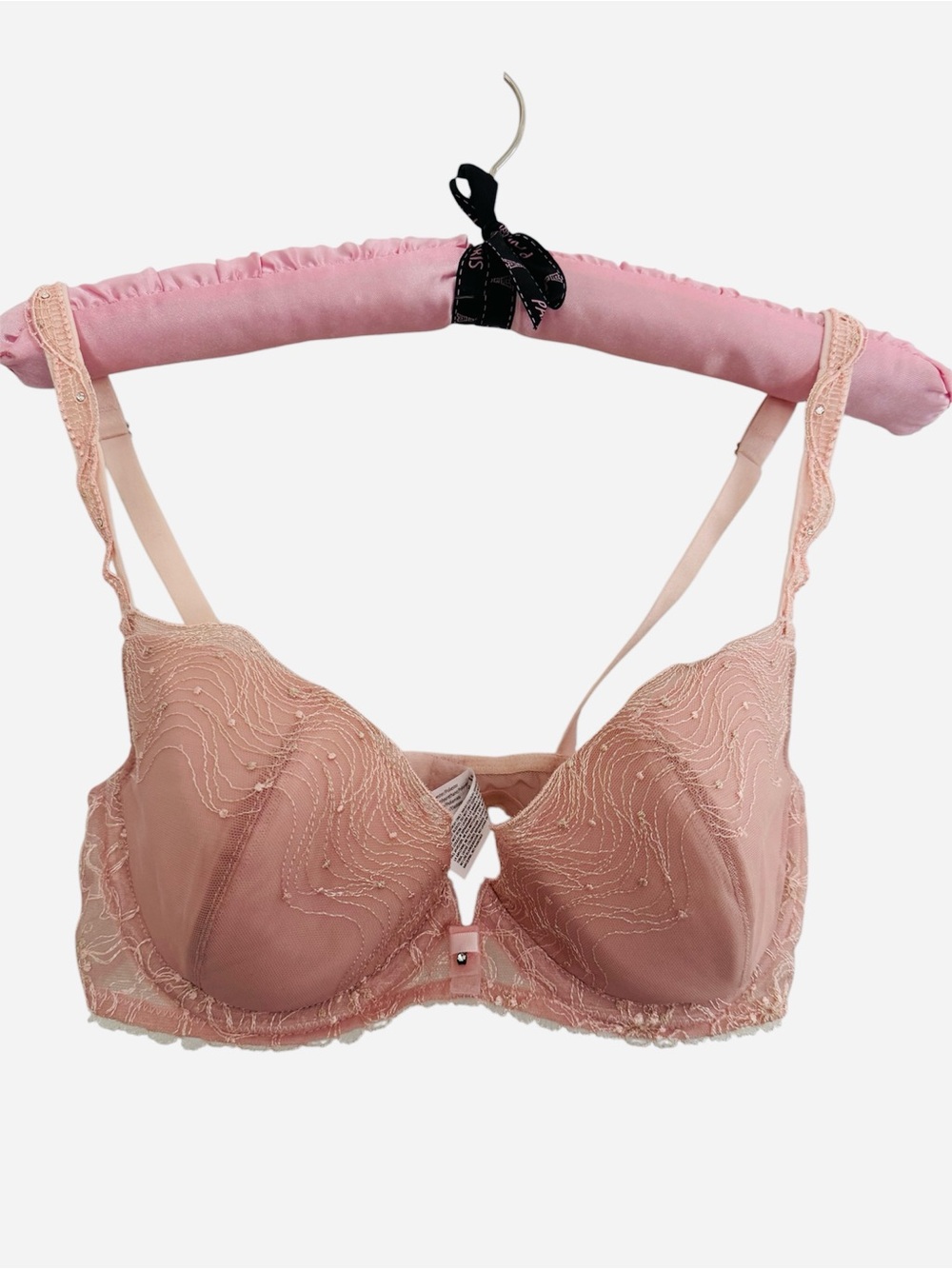 Wacoal Embroidered Lace Underwire Bra in Dusty Pink with Rhinestones